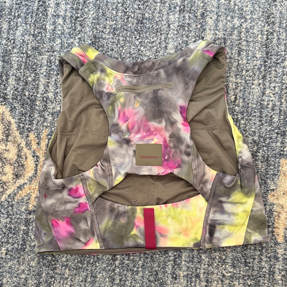 Lululemon Athletica Storage Hike Sports Bra - Picture 4 of 5